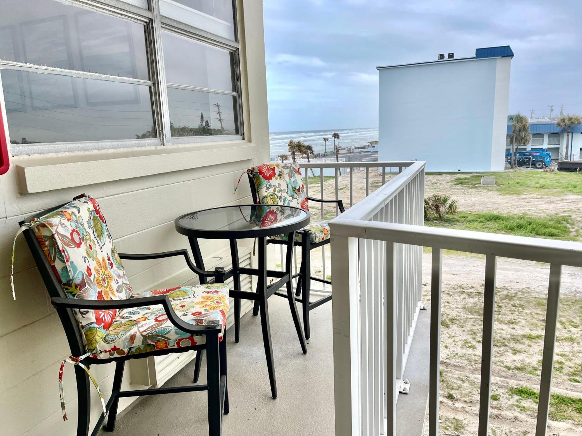Sunset Studio Daytona Beachfront Екстер'єр фото